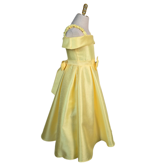 Yellow dress